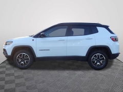Used 2025  Jeep Compass Trailhawk 4x4 at CarloanExpress&period;Com near Hampton&comma; VA