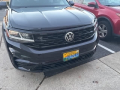 Used 2023  Volkswagen Atlas Cross Sport 2&period;0T SEL R-Line Black 4MOTION at CarloanExpress&period;Com near Hampton&comma; VA