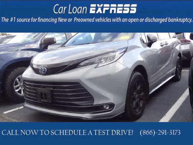 Used 2025  Toyota Sienna AWD 7-Passenger &lpar;Natl&rpar; at CarloanExpress&period;Com near Hampton&comma; VA