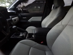 Used 2024  Toyota Tacoma 4WD Double Cab Bed &lpar;Natl&rpar; at CarloanExpress&period;Com near Hampton&comma; VA