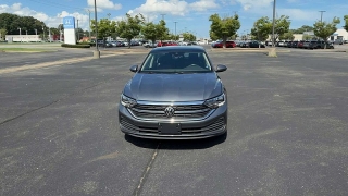Used 2024  Volkswagen Jetta SE Auto at CarloanExpress&period;Com near Hampton&comma; VA