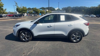 Used 2025  Ford Escape ST-Line FWD at CarloanExpress&period;Com near Hampton&comma; VA