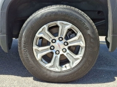Used 2024  GMC Sierra 1500 2WD Crew Cab 147" SLT at CarloanExpress&period;Com near Hampton&comma; VA