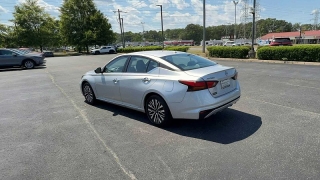 Used 2024  Nissan Altima 2&period;5 SV Sedan at CarloanExpress&period;Com near Hampton&comma; VA