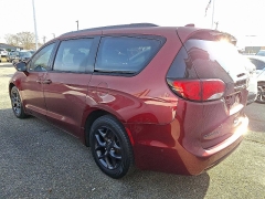 Used 2019  Chrysler Pacifica Touring L Plus FWD at CarloanExpress&period;Com near Hampton&comma; VA