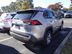 Used 2022  Toyota RAV4 XLE AWD at CarloanExpress.Com near Hampton, VA