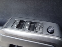 Used 2019  Toyota Tacoma 4WD Double Cab 5' Bed V6 &lpar;Natl&rpar; at CarloanExpress&period;Com near Hampton&comma; VA