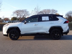 Used 2024  Toyota RAV4 Hybrid XSE AWD at CarloanExpress.Com near Hampton, VA