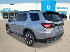 New 2026  Honda Pilot Touring AWD at CarloanExpress&period;Com near Hampton&comma; VA