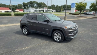 Used 2024  Jeep Compass Latitude 4x4 at CarloanExpress&period;Com near Hampton&comma; VA