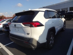 Used 2022  Toyota RAV4 XLE AWD at CarloanExpress.Com near Hampton, VA