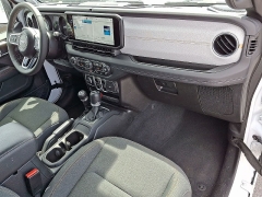 Used 2025  Jeep Wrangler 4xe Sahara 4x4 at CarloanExpress&period;Com near Hampton&comma; VA