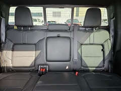 Used 2020  Chevrolet Silverado 1500 4WD Crew Cab 147" High Country at CarloanExpress&period;Com near Hampton&comma; VA