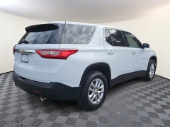 Used 2018  Chevrolet Traverse 4d SUV FWD LS w&sol;1LS at CarloanExpress&period;Com near Hampton&comma; VA