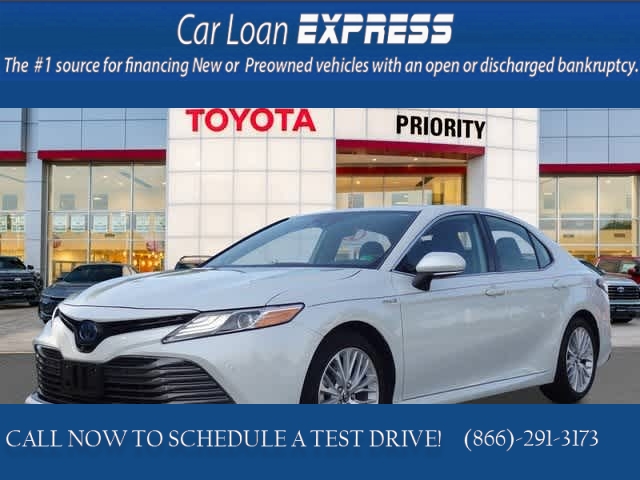 Used 2020  Toyota Camry Hybrid 4d Sedan XLE at CarloanExpress.Com near Hampton, VA