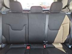 Used 2023  Jeep Renegade Latitude 4x4 at CarloanExpress.Com near Hampton, VA