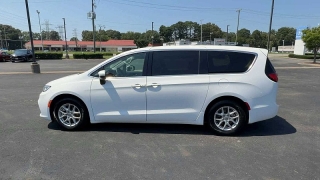 Used 2023  Chrysler Pacifica Touring L FWD at CarloanExpress&period;Com near Hampton&comma; VA