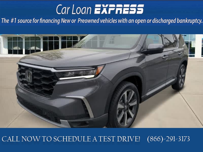 New 2025  Honda Pilot Touring 2WD at CarloanExpress.Com near Hampton, VA