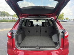 Used 2019  Chevrolet Equinox 4d SUV FWD Premier w&sol;1LZ at CarloanExpress&period;Com near Hampton&comma; VA