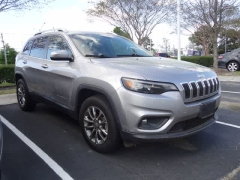 Used 2020  Jeep Cherokee Latitude Plus 4x4 at CarloanExpress&period;Com near Hampton&comma; VA