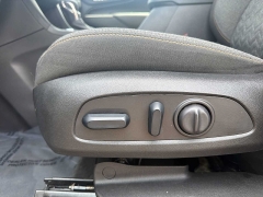Used 2024  Chevrolet Equinox AWD 4dr LT w&sol;1LT at CarloanExpress&period;Com near Hampton&comma; VA