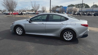 Used 2025  Toyota Camry &lpar;Natl&rpar; at CarloanExpress&period;Com near Hampton&comma; VA