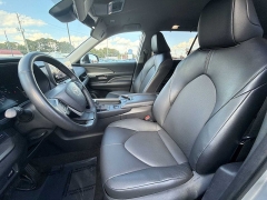 Used 2024  Toyota Grand Highlander AWD (Natl) at CarloanExpress.Com near Hampton, VA