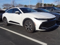 Used 2024  Toyota Crown AWD &lpar;Natl&rpar; at CarloanExpress&period;Com near Hampton&comma; VA