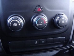 Used 2022  Ram 1500 Classic SLT 4x4 Crew Cab 5'7" Box at CarloanExpress&period;Com near Hampton&comma; VA