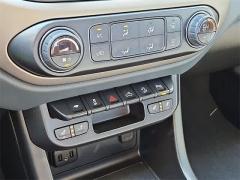 Used 2022  Chevrolet Colorado 4WD Crew Cab 128" Z71 at CarloanExpress.Com near Hampton, VA