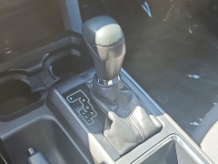 Used 2019  Toyota Tacoma 4WD Double Cab 5' Bed V6 &lpar;Natl&rpar; at CarloanExpress&period;Com near Hampton&comma; VA