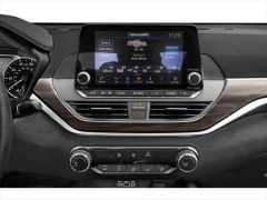 Used 2023  Nissan Altima 2.5 SV Sedan at CarloanExpress.Com near Hampton, VA