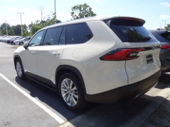 Used 2024  Toyota Grand Highlander AWD &lpar;Natl&rpar; at CarloanExpress&period;Com near Hampton&comma; VA