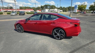 Used 2024  Nissan Altima 2&period;5 SR Sedan at CarloanExpress&period;Com near Hampton&comma; VA