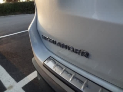 Used 2015  Toyota Highlander 4d SUV AWD XLE at CarloanExpress.Com near Hampton, VA