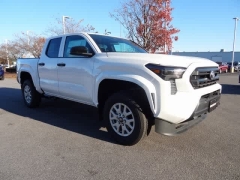 Used 2024  Toyota Tacoma 2WD SR Double Cab 5ft Bed AT at CarloanExpress&period;Com near Hampton&comma; VA