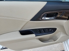 Used 2017  Honda Accord Sedan 4d Touring at CarloanExpress&period;Com near Hampton&comma; VA