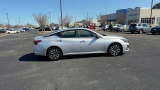 Used 2024  Nissan Altima 2&period;5 SV Sedan at CarloanExpress&period;Com near Hampton&comma; VA