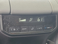 Used 2022  Toyota Highlander XLE AWD at CarloanExpress&period;Com near Hampton&comma; VA