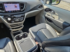 Used 2024  Chrysler Pacifica Touring L FWD at CarloanExpress&period;Com near Hampton&comma; VA