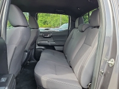 Used 2018  Toyota Tacoma Double Cab 5' Bed V6 4x4 &lpar;Natl&rpar; at CarloanExpress&period;Com near Hampton&comma; VA