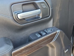 Used 2020  Chevrolet Silverado 1500 4WD Crew Cab 147" RST at CarloanExpress.Com near Hampton, VA