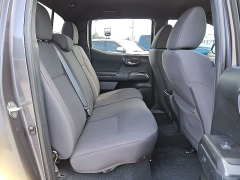 Used 2018  Toyota Tacoma Double Cab 5' Bed V6 4x4 &lpar;Natl&rpar; at CarloanExpress&period;Com near Hampton&comma; VA