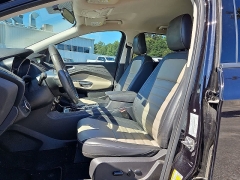 Used 2019  Ford Escape 4d SUV FWD SEL at CarloanExpress&period;Com near Hampton&comma; VA