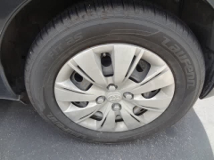 Used 2014  Toyota Yaris 5dr Liftback &lpar;TMC&sol;CBU Plant&rpar; &lpar;Natl&rpar; at CarloanExpress&period;Com near Hampton&comma; VA