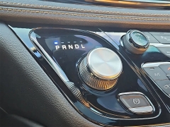 Used 2023  Chrysler Pacifica Hybrid Pinnacle FWD at CarloanExpress&period;Com near Hampton&comma; VA