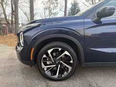 Used 2023  Mitsubishi Outlander SE FWD at CarloanExpress&period;Com near Hampton&comma; VA