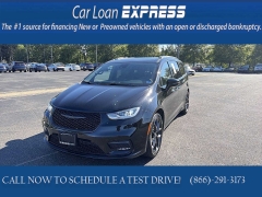 Used 2026  Chrysler Pacifica Limited FWD at CarloanExpress&period;Com near Hampton&comma; VA