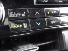 Used 2020  Toyota Highlander AWD (Natl) at CarloanExpress.Com near Hampton, VA