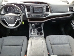Used 2019  Toyota Highlander LE V6 AWD &lpar;Natl&rpar; at CarloanExpress&period;Com near Hampton&comma; VA